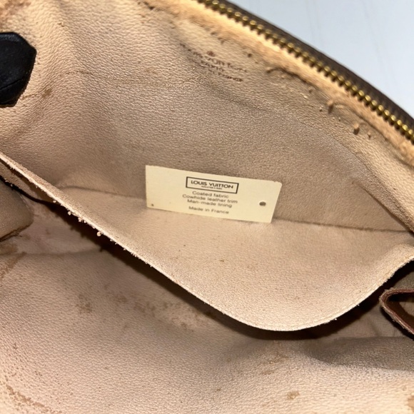 Louis Vuitton Monogram Trousse Demi Ronde Cosmetic Pouch - Picture 12 of 13